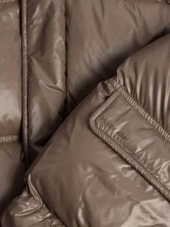 Holzweiler Steilia Short Down Jacket Jakke Brun