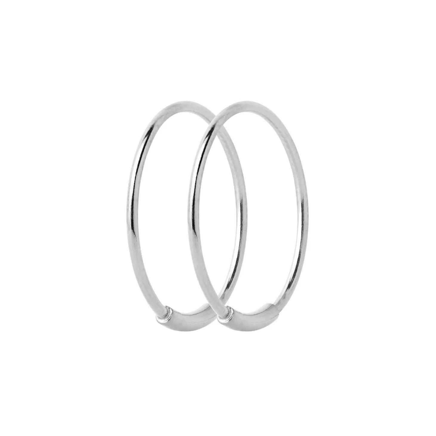 Maria Black Basic hoop earring M 16mm PAIR Øredobber Sølv