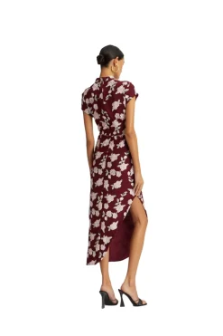 ROTATE Mesh Asymmetric Dress Kjole Vinrød