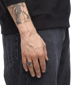 Tom Wood Cushion Larvikite Ring Sølv