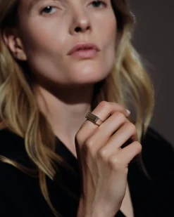 Tom Wood Peaky Ring Gold Top Ring Sølv Og Gull